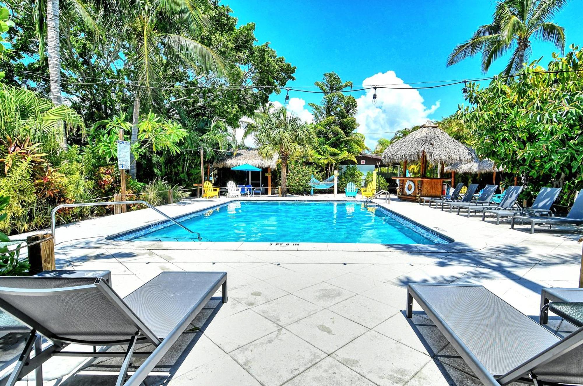 Siesta Key Palms Resort Point O'Rocks Екстериор снимка