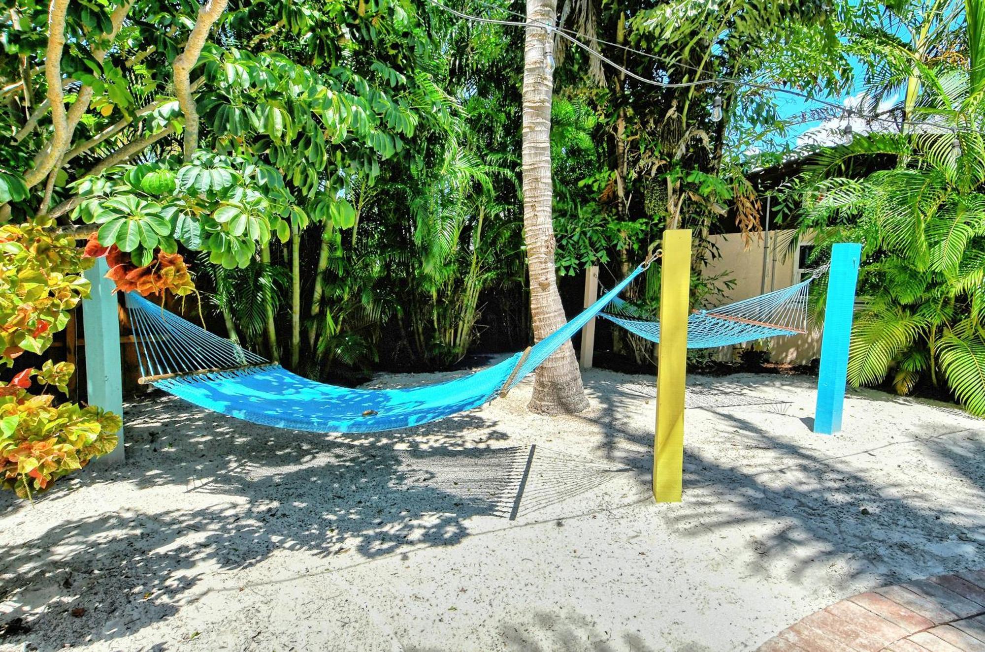 Siesta Key Palms Resort Point O'Rocks Екстериор снимка