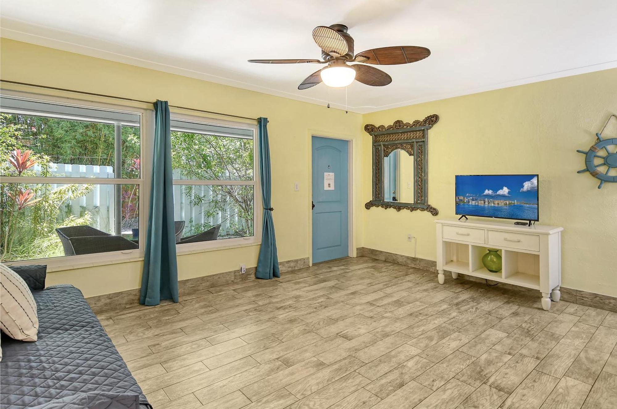 Siesta Key Palms Resort Point O'Rocks Екстериор снимка