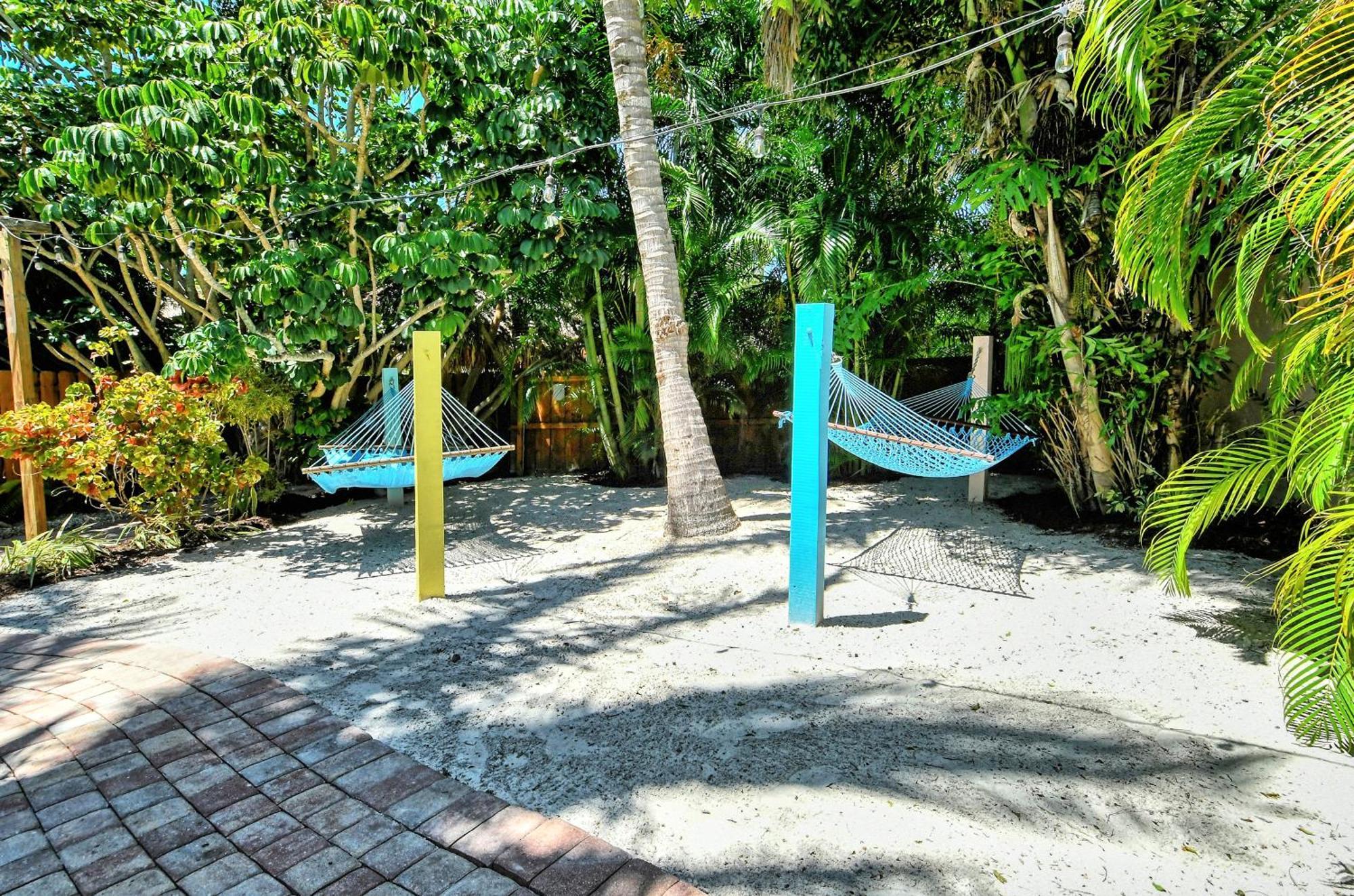 Siesta Key Palms Resort Point O'Rocks Екстериор снимка