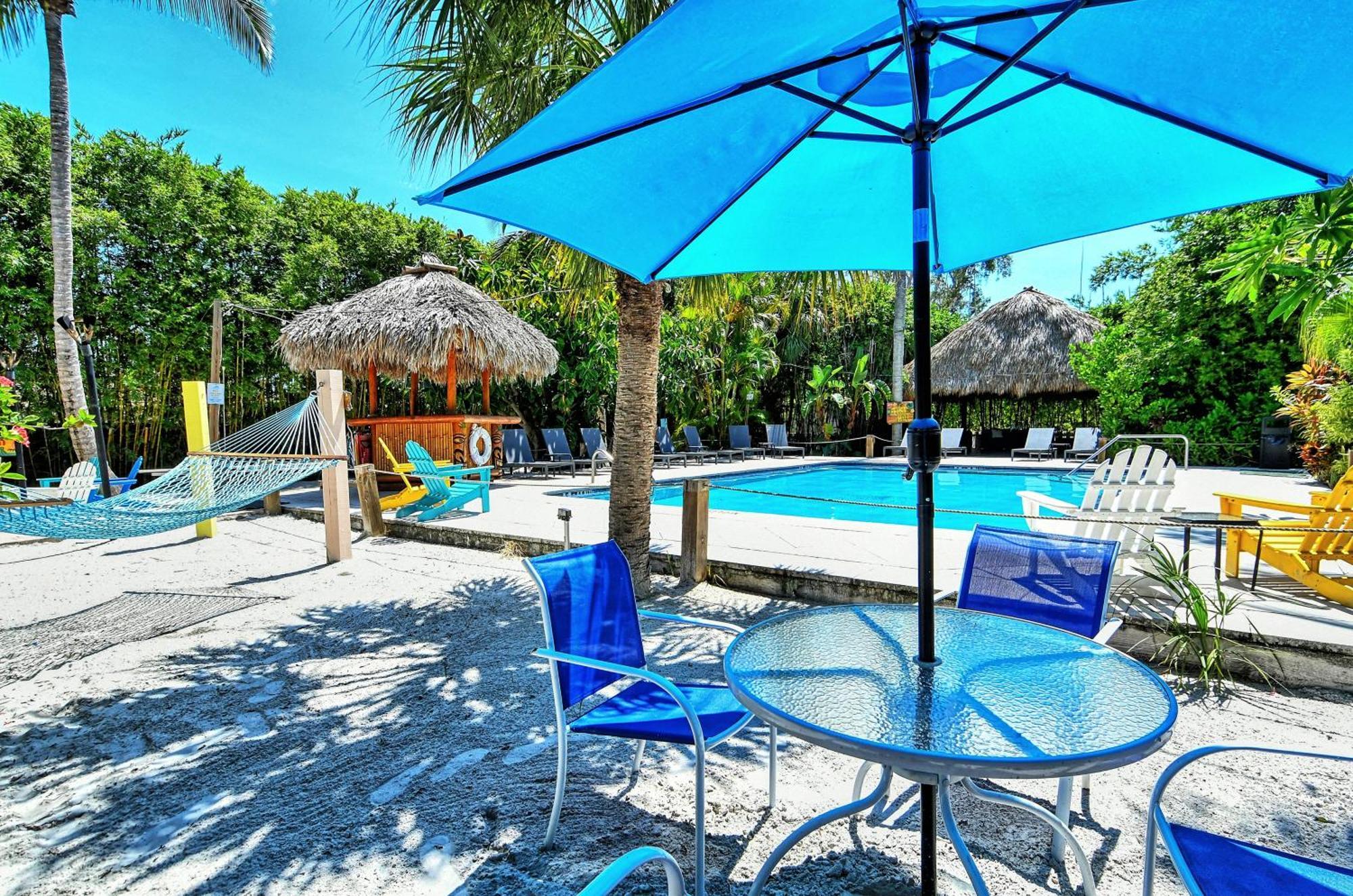Siesta Key Palms Resort Point O'Rocks Екстериор снимка