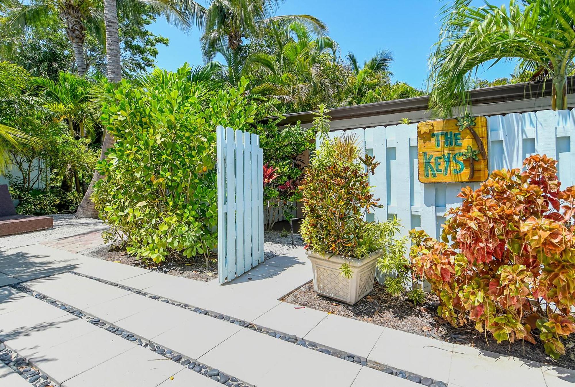 Siesta Key Palms Resort Point O'Rocks Екстериор снимка