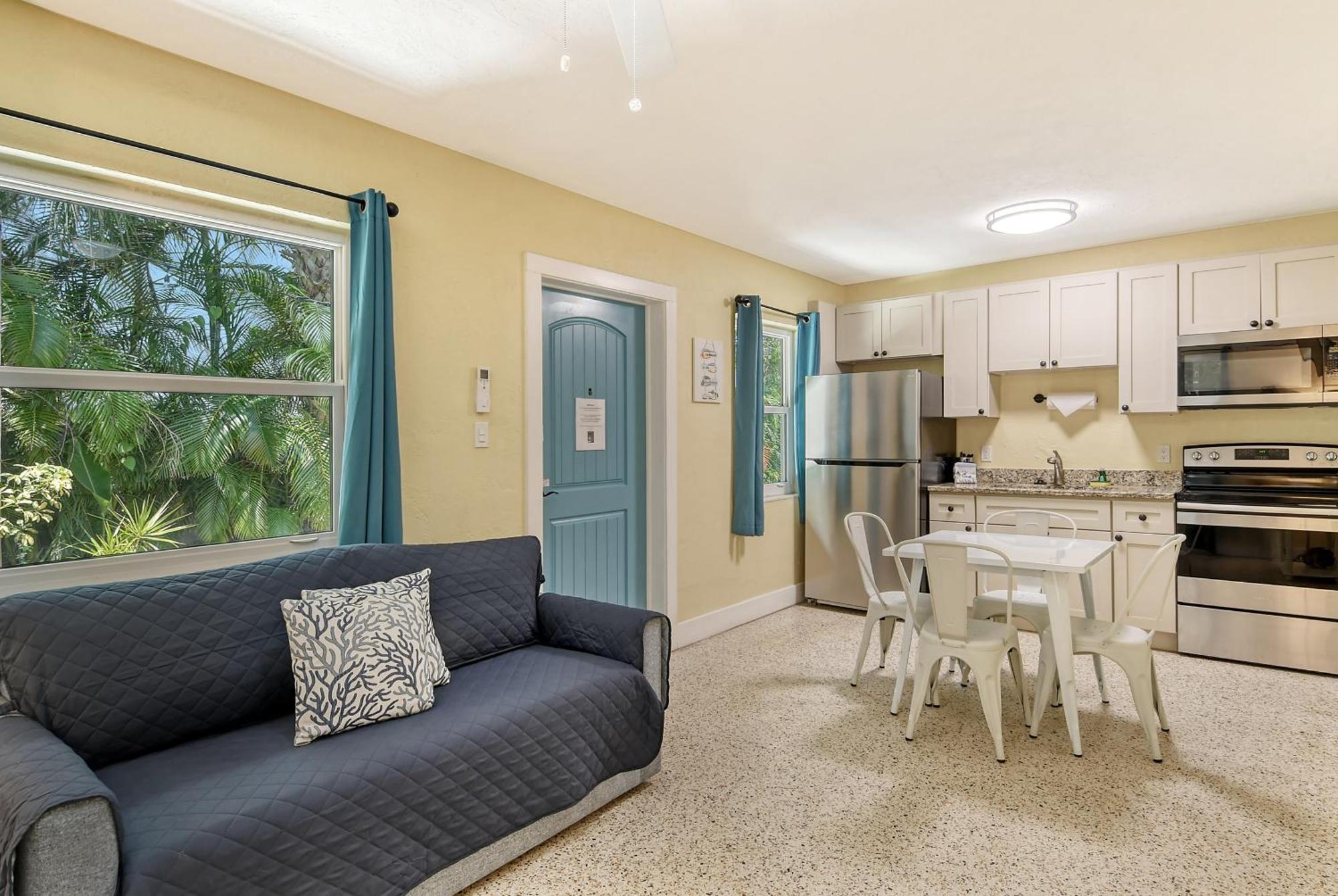 Siesta Key Palms Resort Point O'Rocks Екстериор снимка