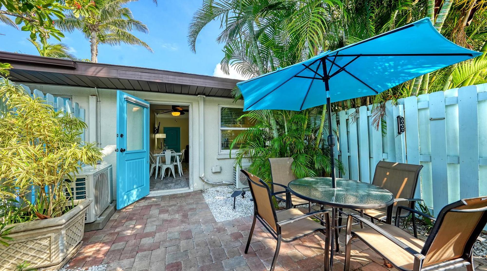 Siesta Key Palms Resort Point O'Rocks Екстериор снимка