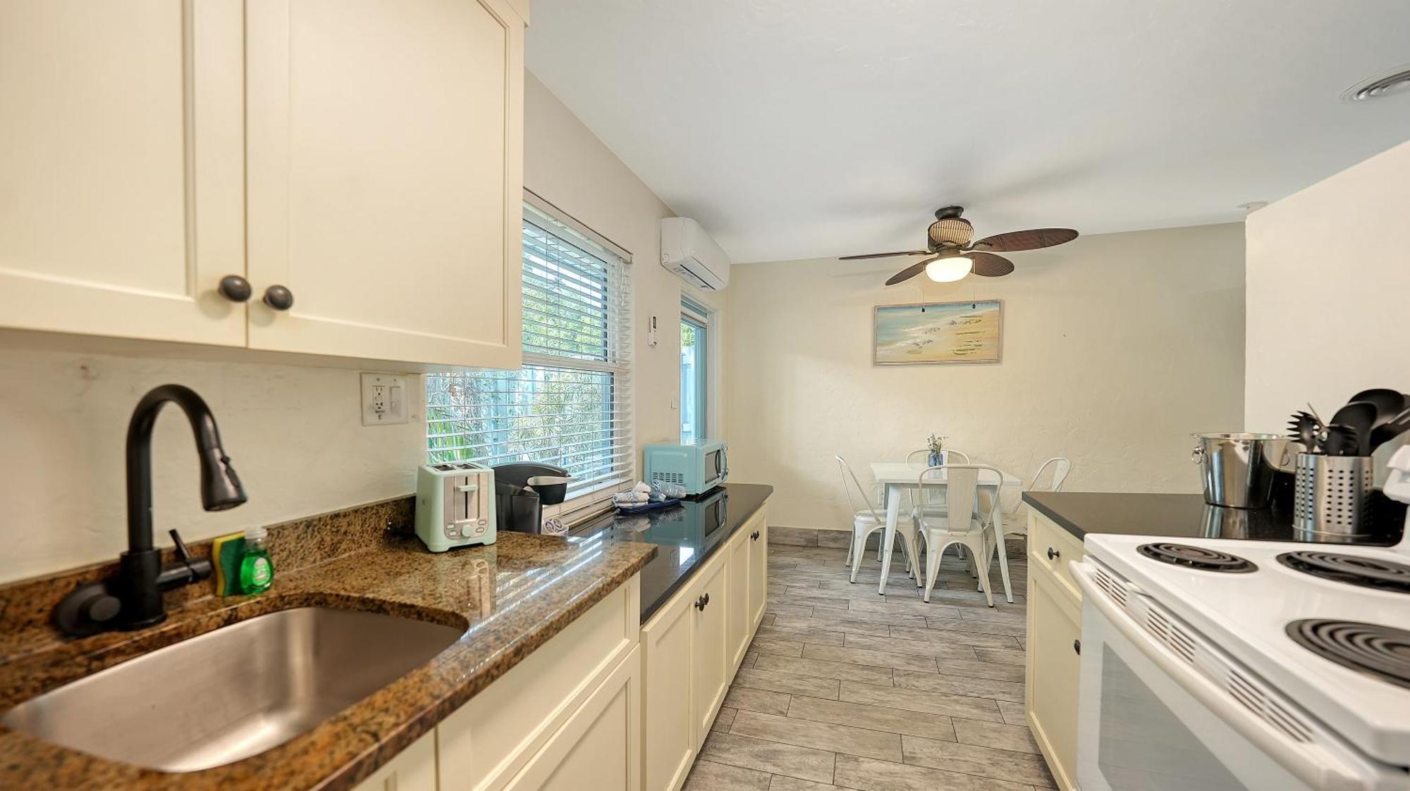 Siesta Key Palms Resort Point O'Rocks Екстериор снимка
